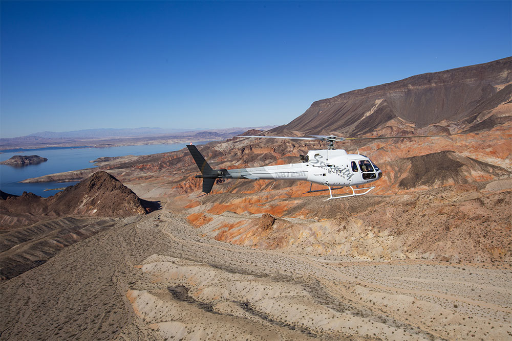 CHRISTMAS IN LAS VEGAS  Grand Canyon Helicopter Tour Serenity